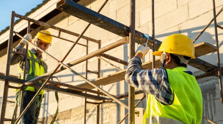 Professional residential roofers in Sarepta, LA